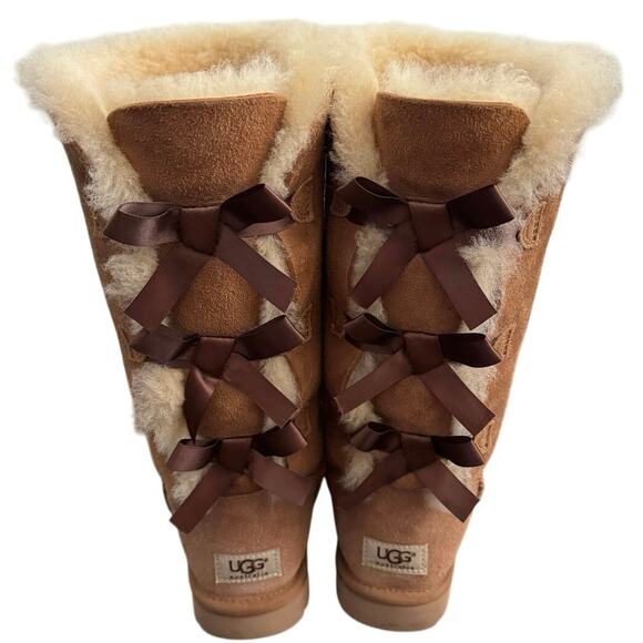 UGG Australia Bailely Bow Tall II Women's Brown Suede Fur Winter Boots Size 7 - Picture 2 of 7
